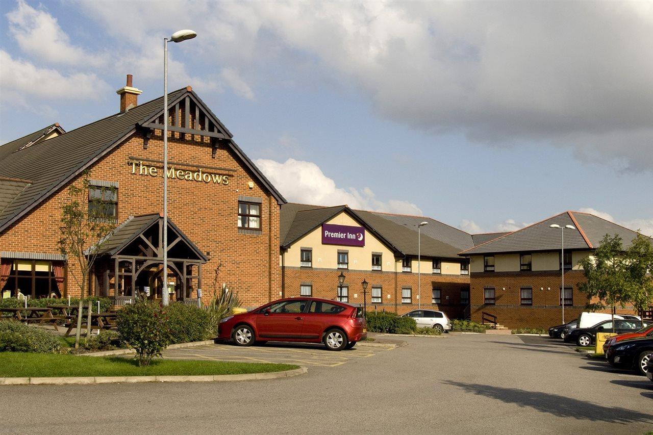 Premier Inn Barnsley وومبويل المظهر الخارجي الصورة